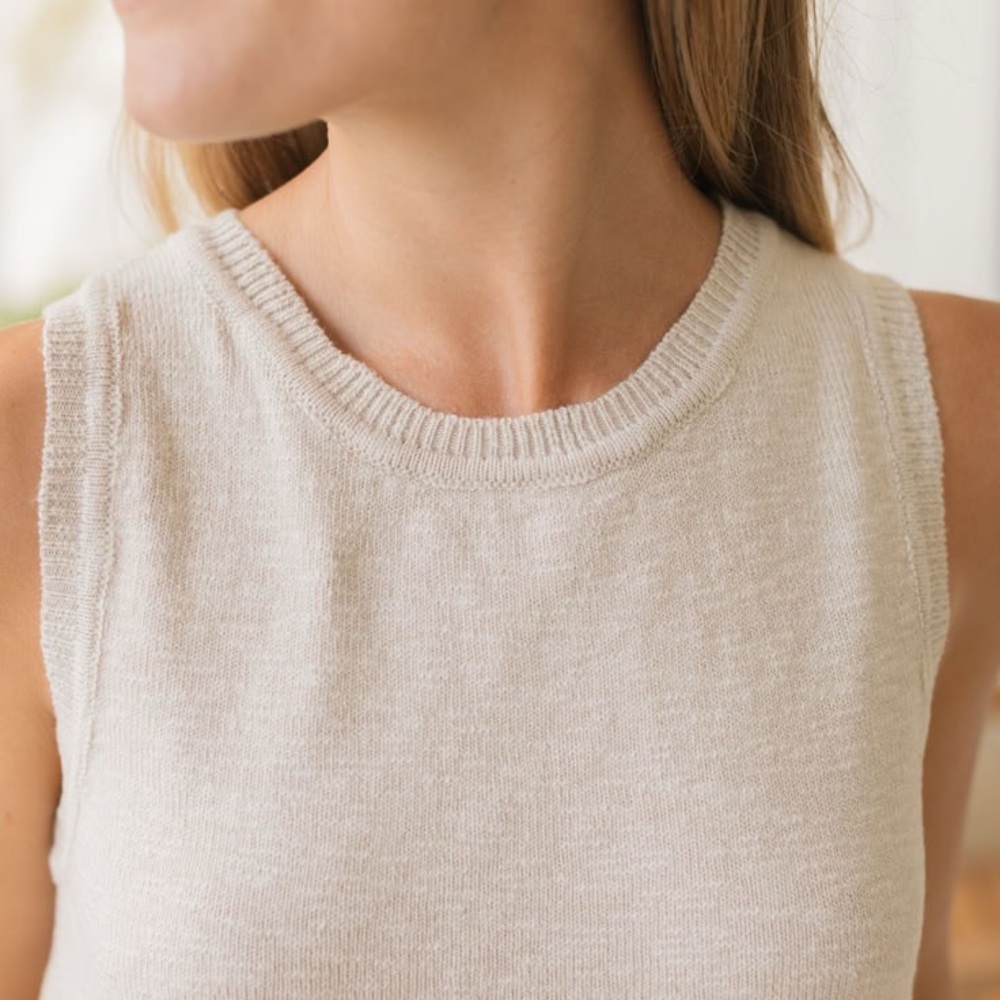 NWOT Neuflora Oakvale Top S